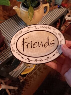 Oval Friends Dish